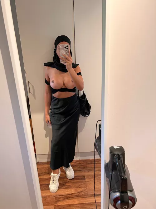 Do you like arab girls with hijabi?