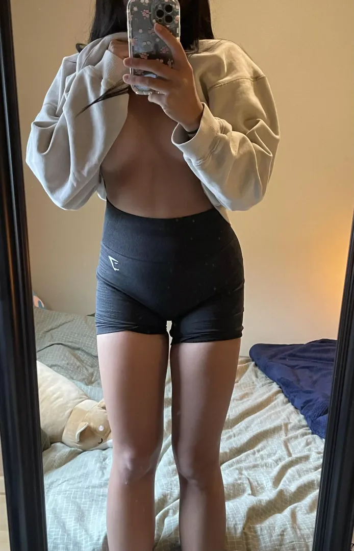 Do you like girls who go to the gym ? <3