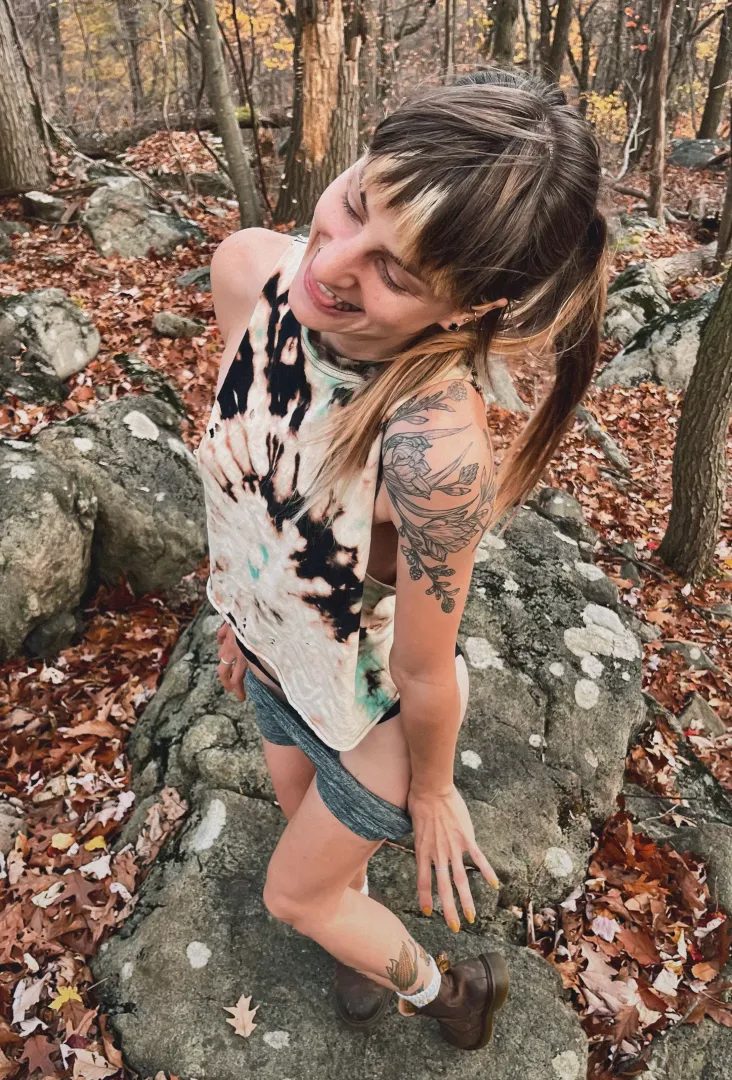 Do you like girls who strip in the woods