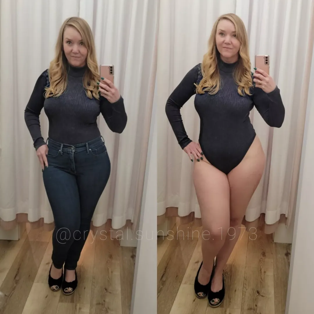 Do you like how it hugs my Mombod? [F49]