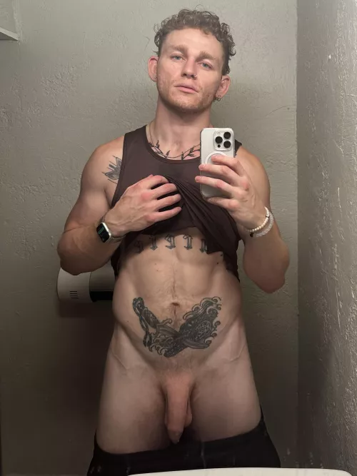 Do you like hung uncut bros? [26]