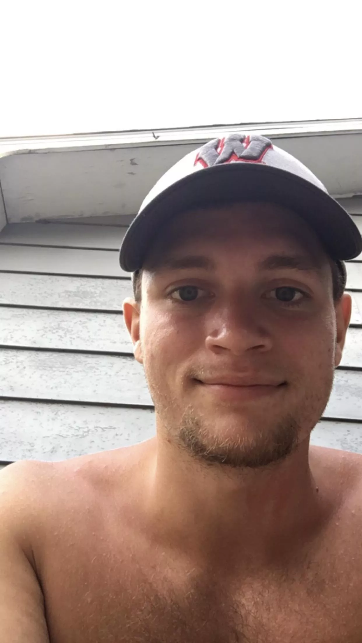 🎮Do you like me with my shirt off?👾