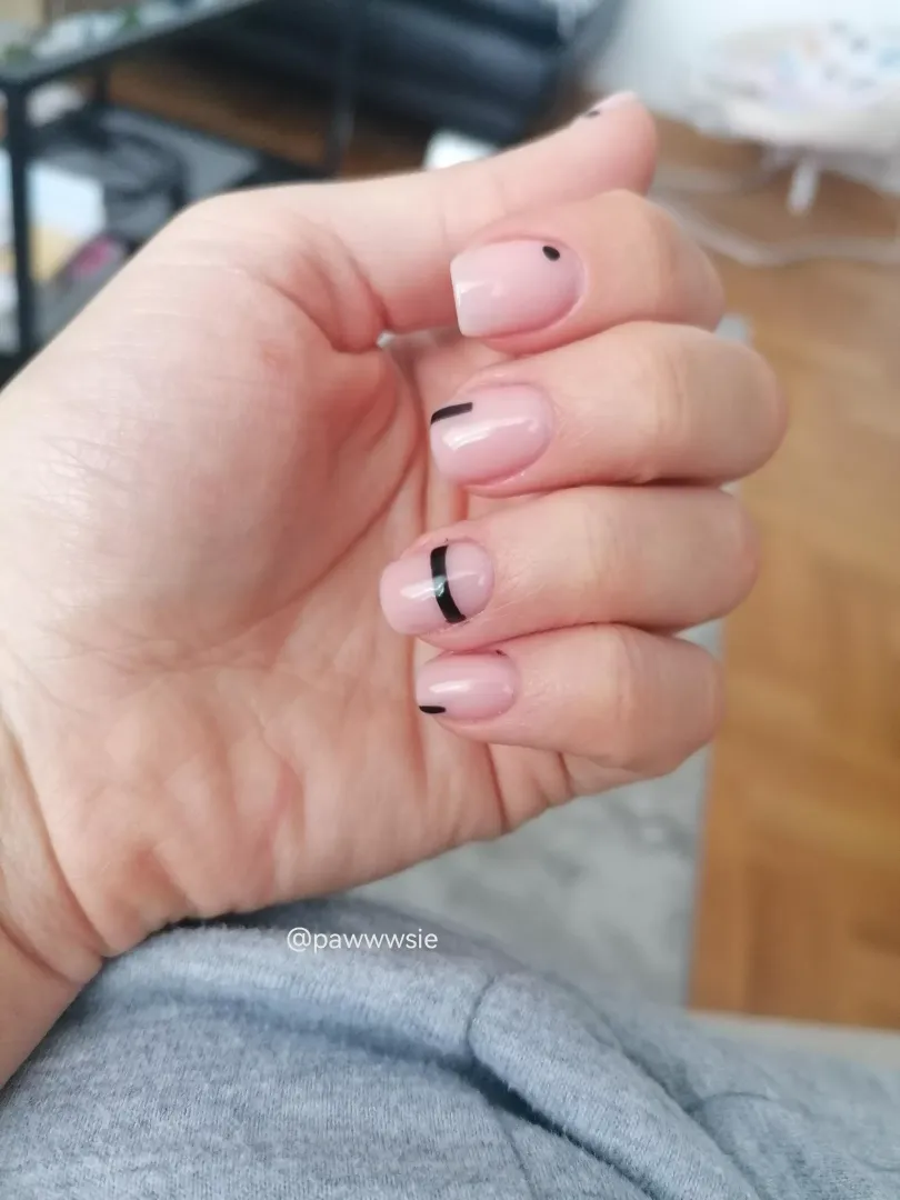 Do you like my new manicure?