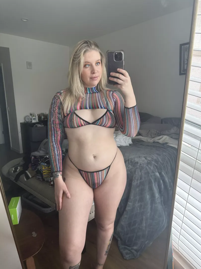 Do you like my outfit?
