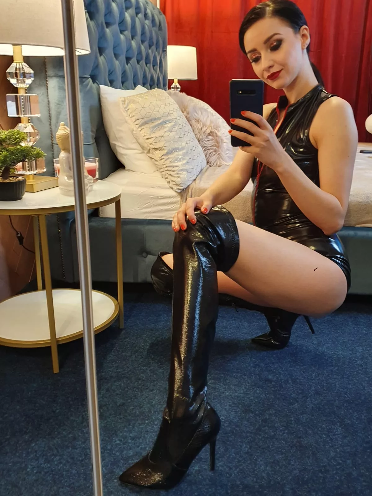 Do you like my outfit ?