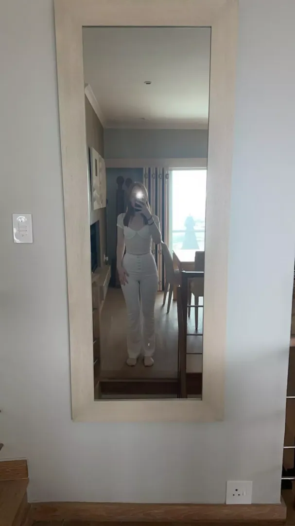 Do you like my outfit?