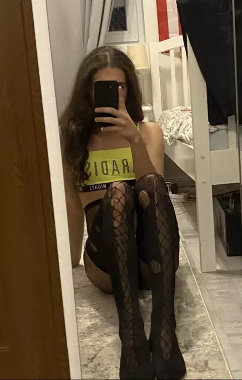 Do you like my ripped thighs?