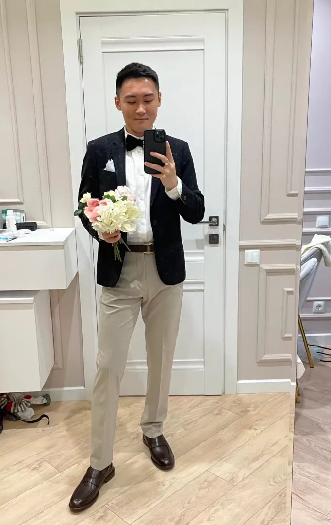 🥂do you like my suit?