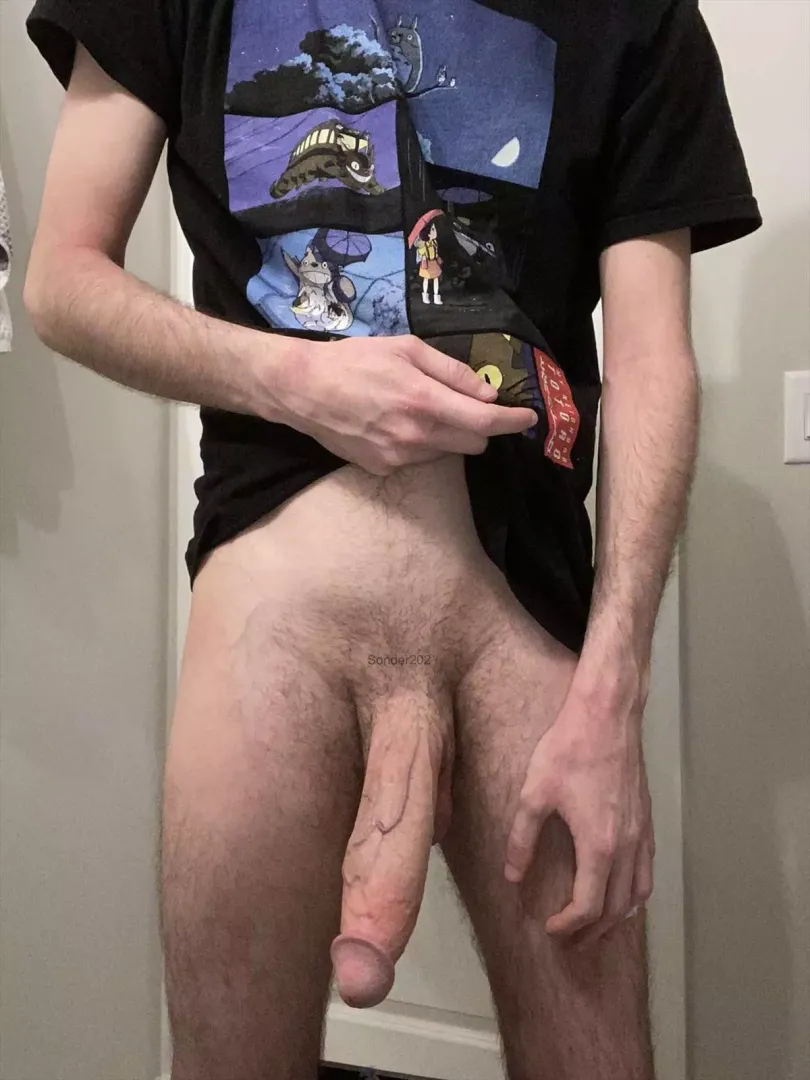 Do you like nerdy guys here 👀