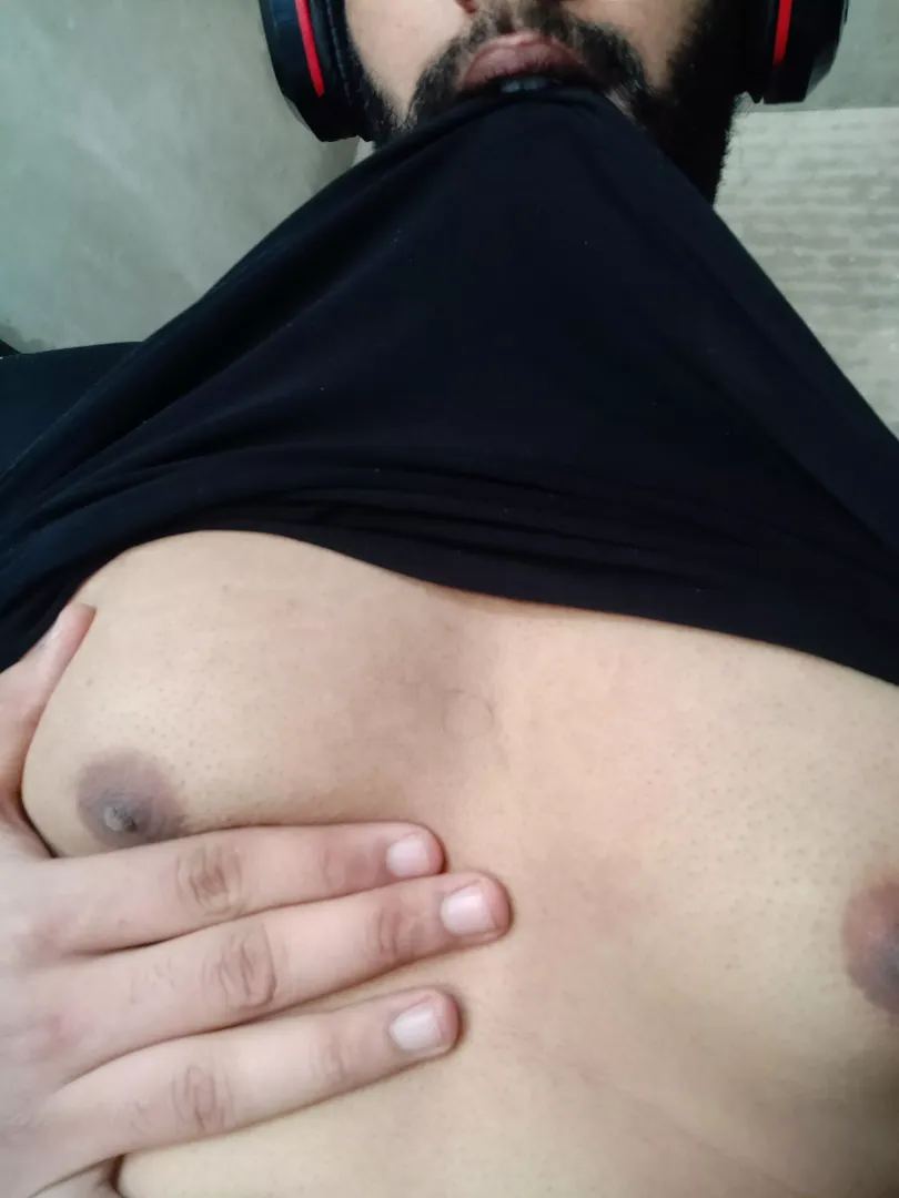 Do you like nipples?
