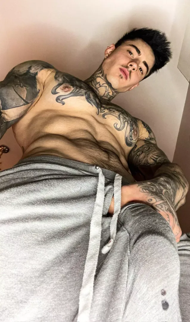 Do you like seeing the precum dripping through my grey sweats?