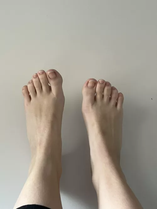 Do you like small feet?