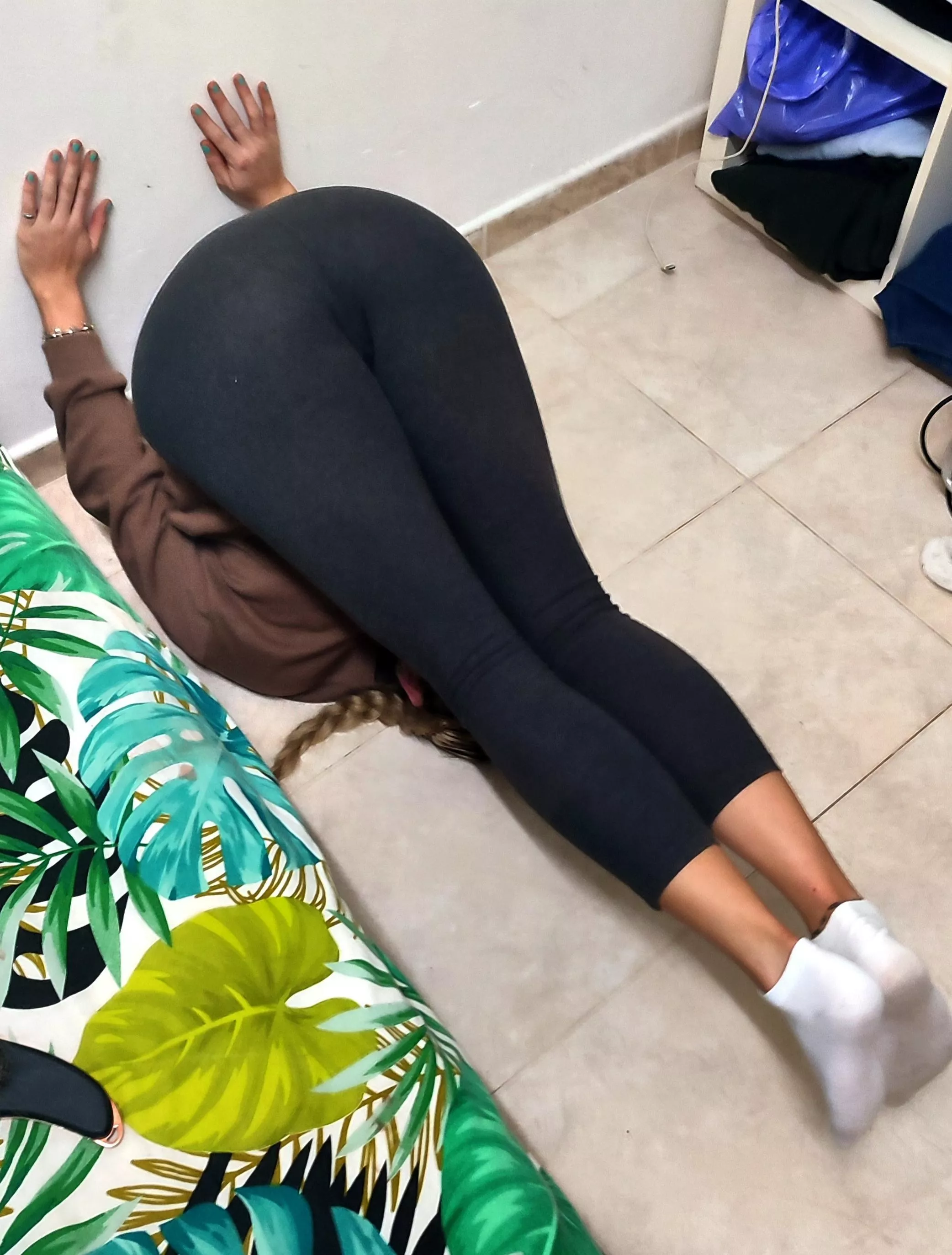 Do you like this position 😇