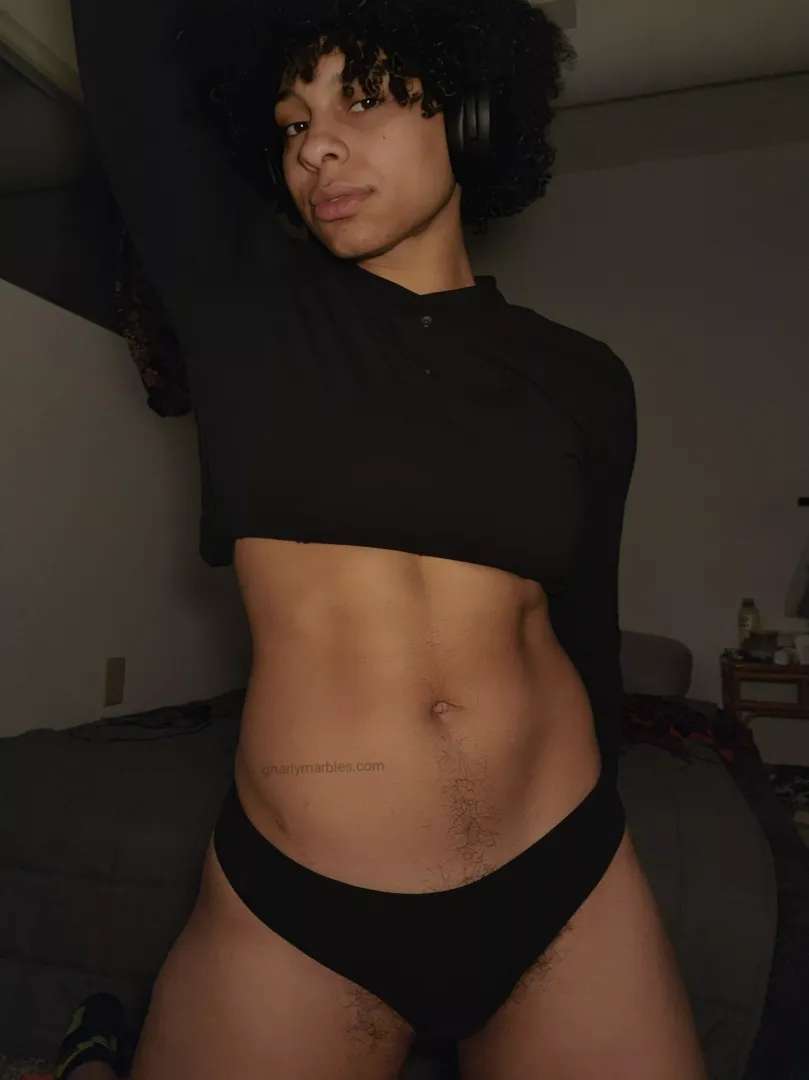 Do you like women who embrace their natural hair?