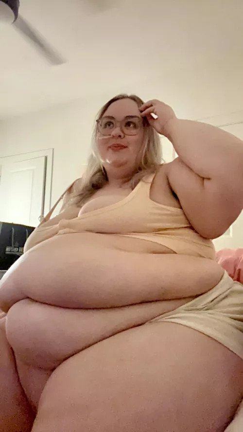 Do you like your women over 400lbs? 😋💗