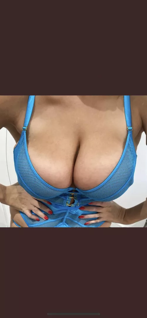 Do you love blue ??