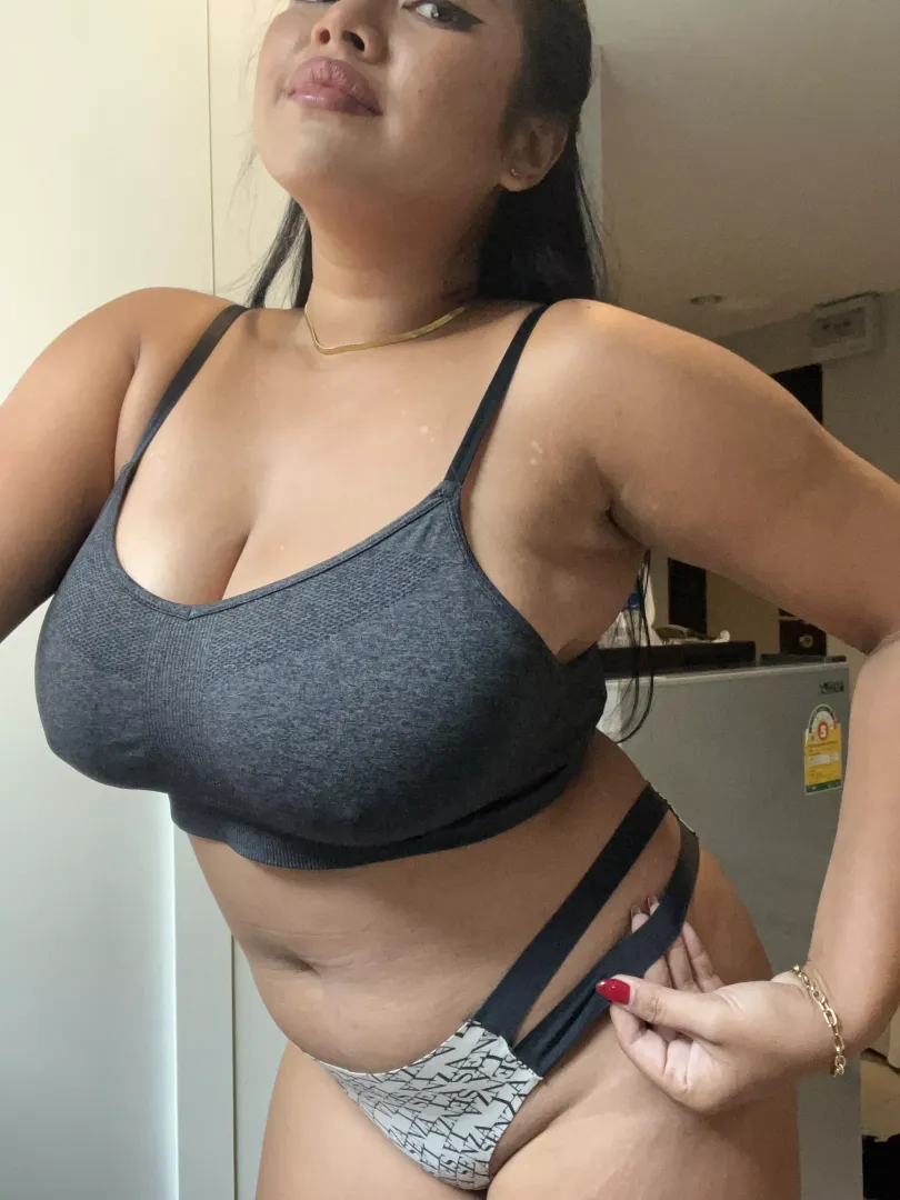 do you often see 18yo asian girls with my body type on here?