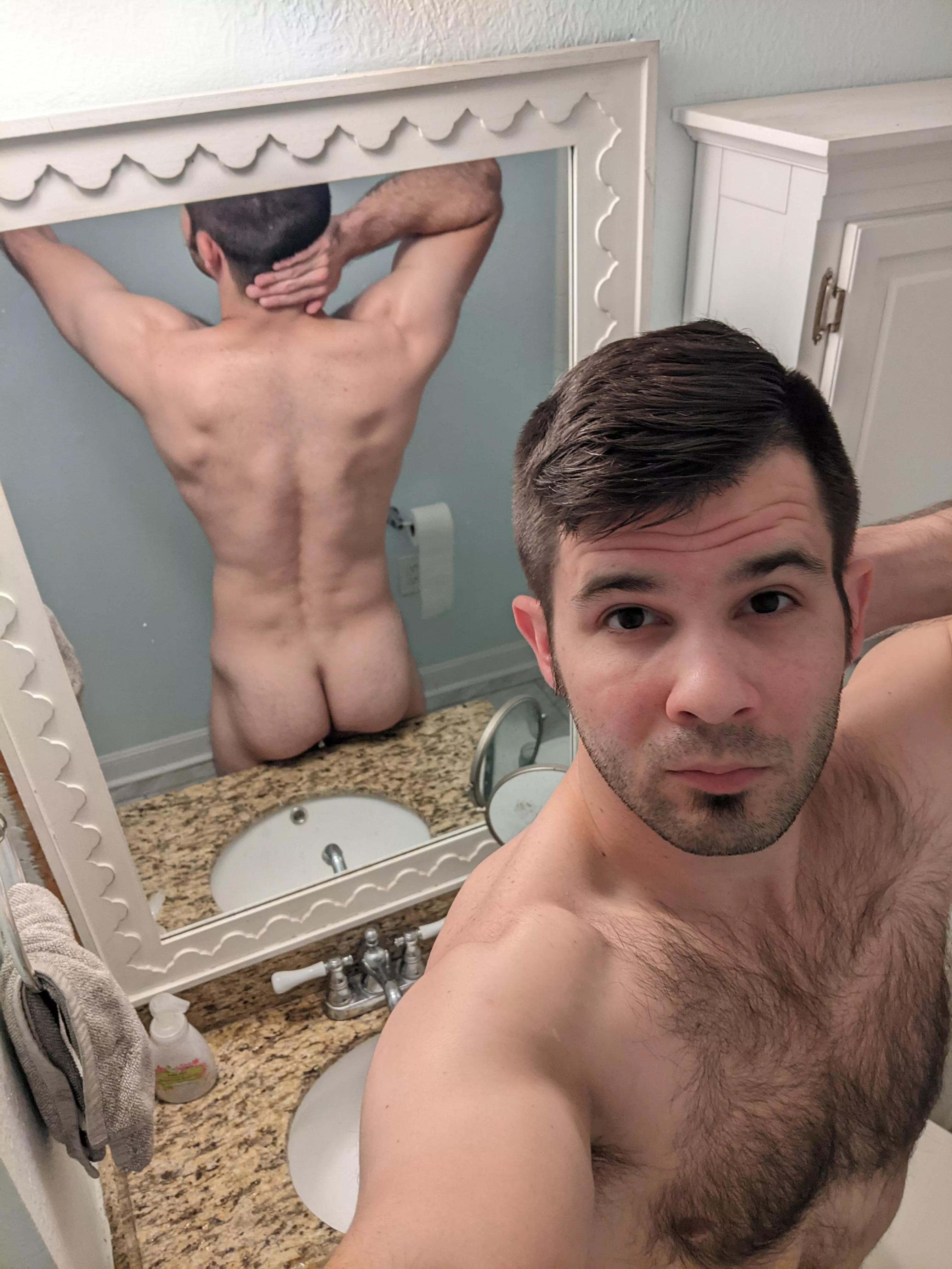 Do you prefer front or back? PM me your answer 😏