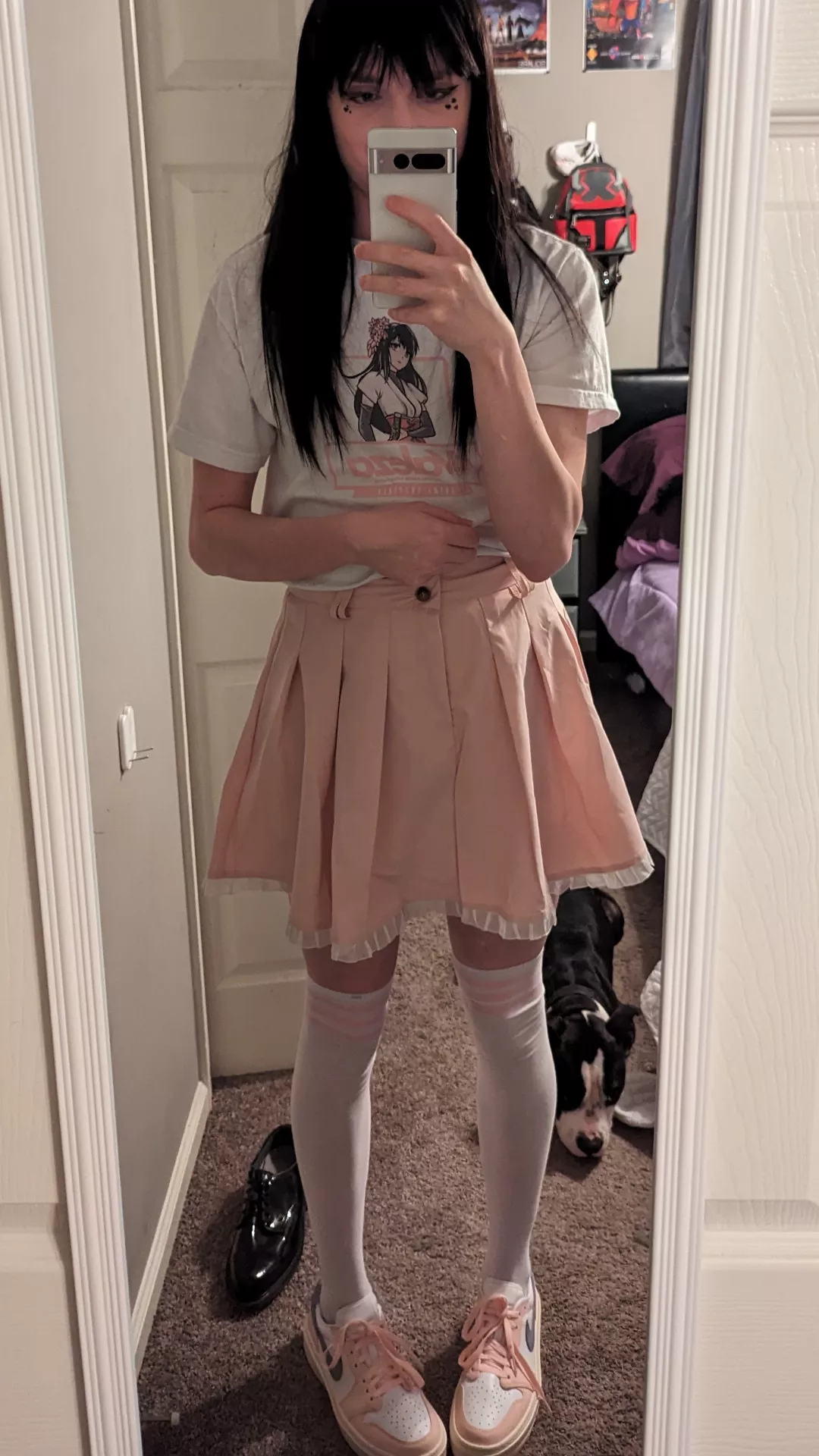 Do you prefer girly or goth aesthetics?