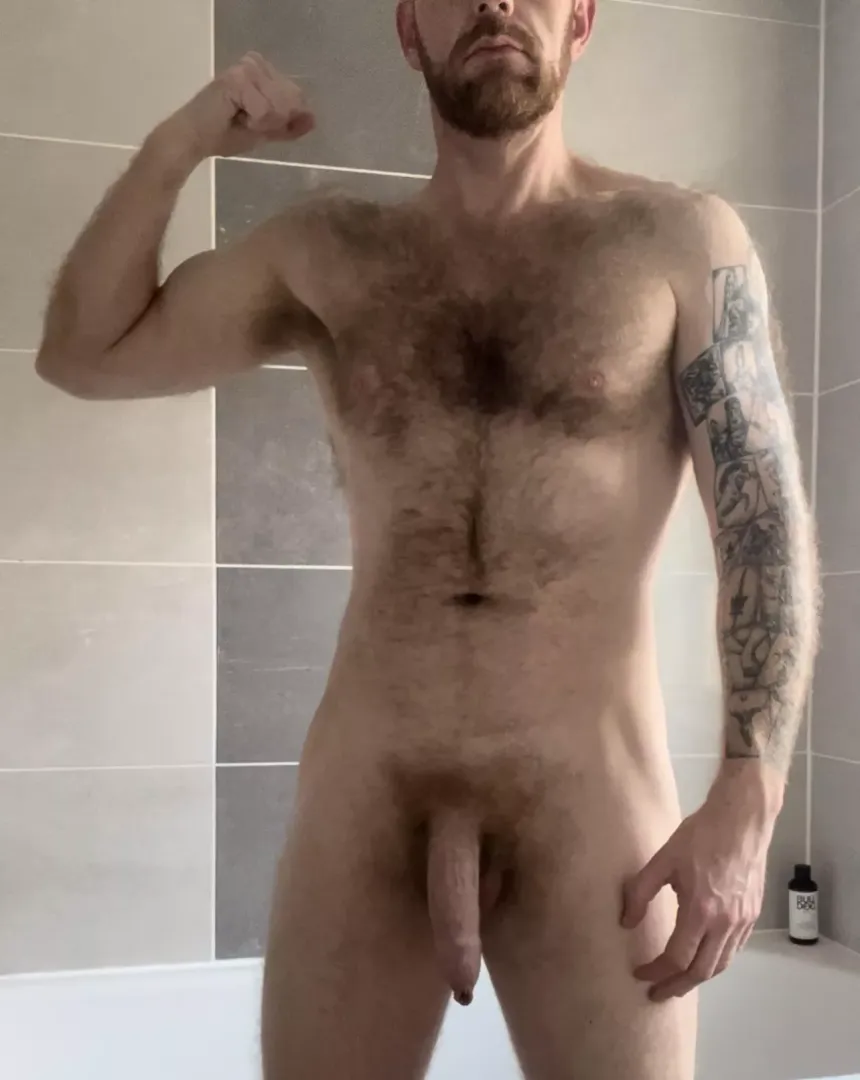 Do you start with my lips, my pits or my bits? 😜
