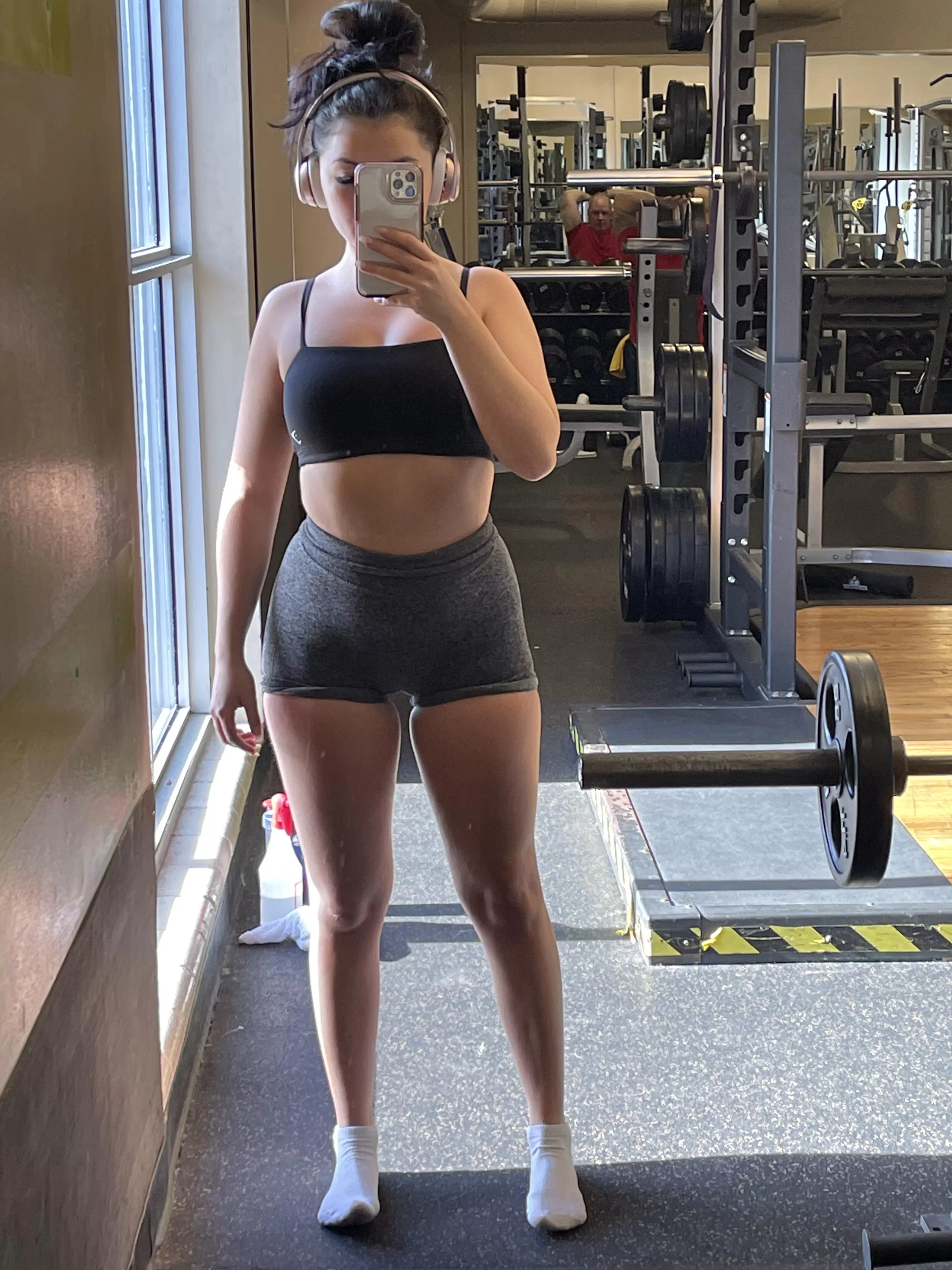 do you think these socks make my legs look good?