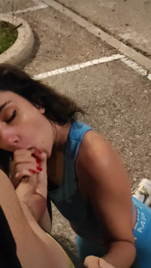 Do you wanna hear how I did a blowjob while running on the streets?
