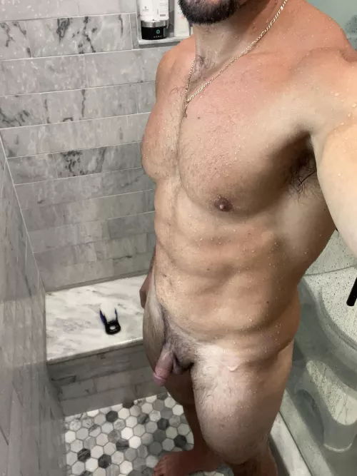 Does anyone like a wet, soft, post workout dad? (M)