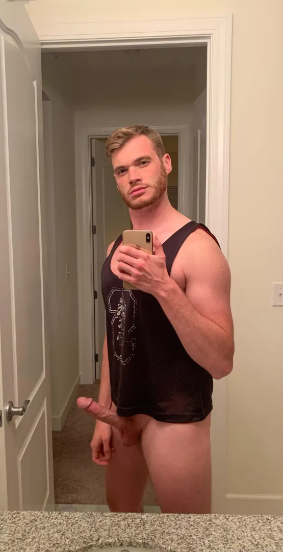 Does anyone want to be my gym buddy?