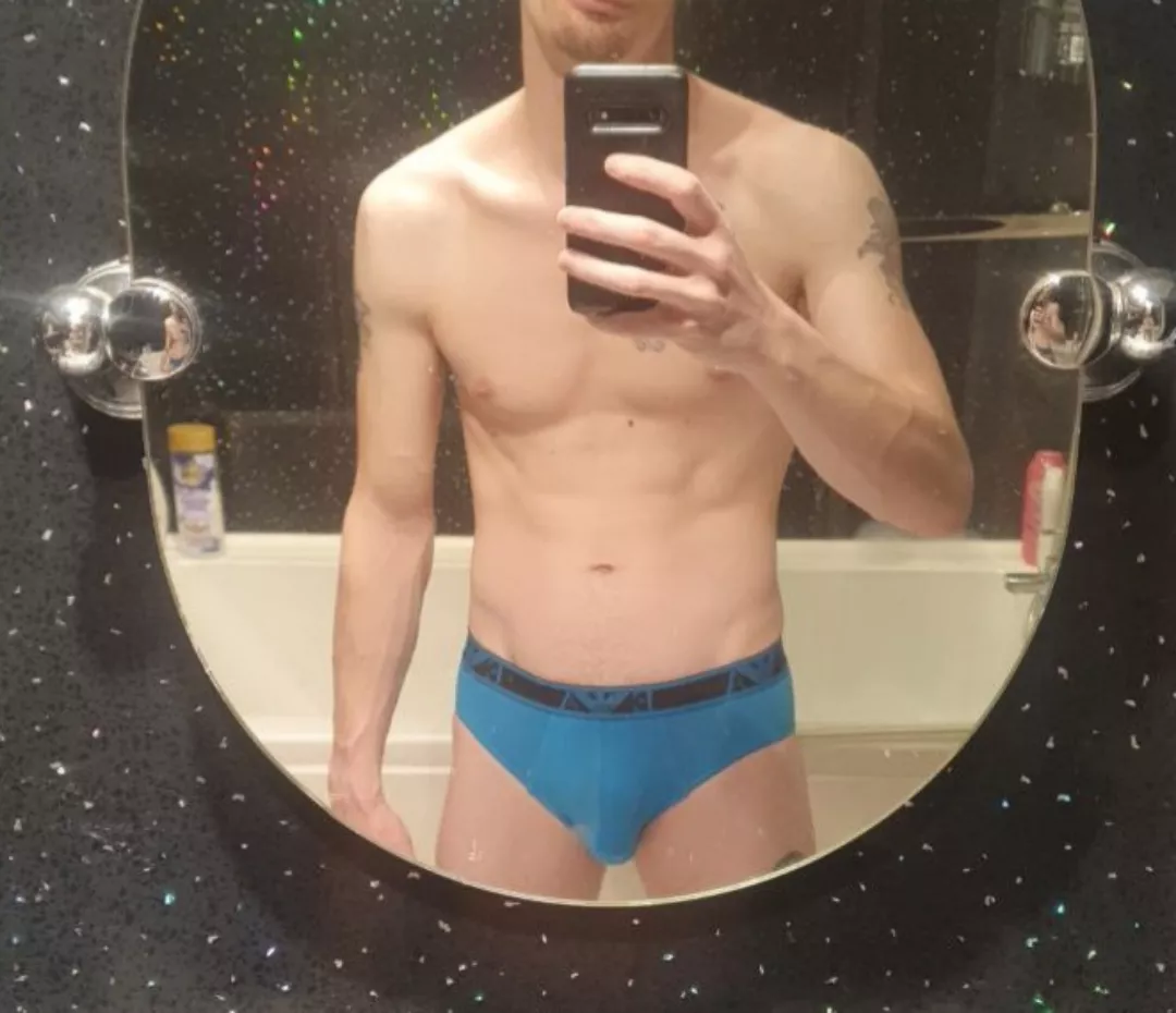 Does blue suit?