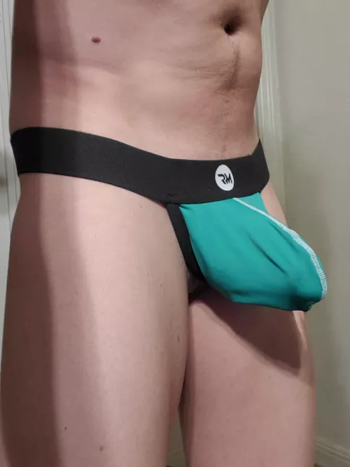 Does green looks good on me?