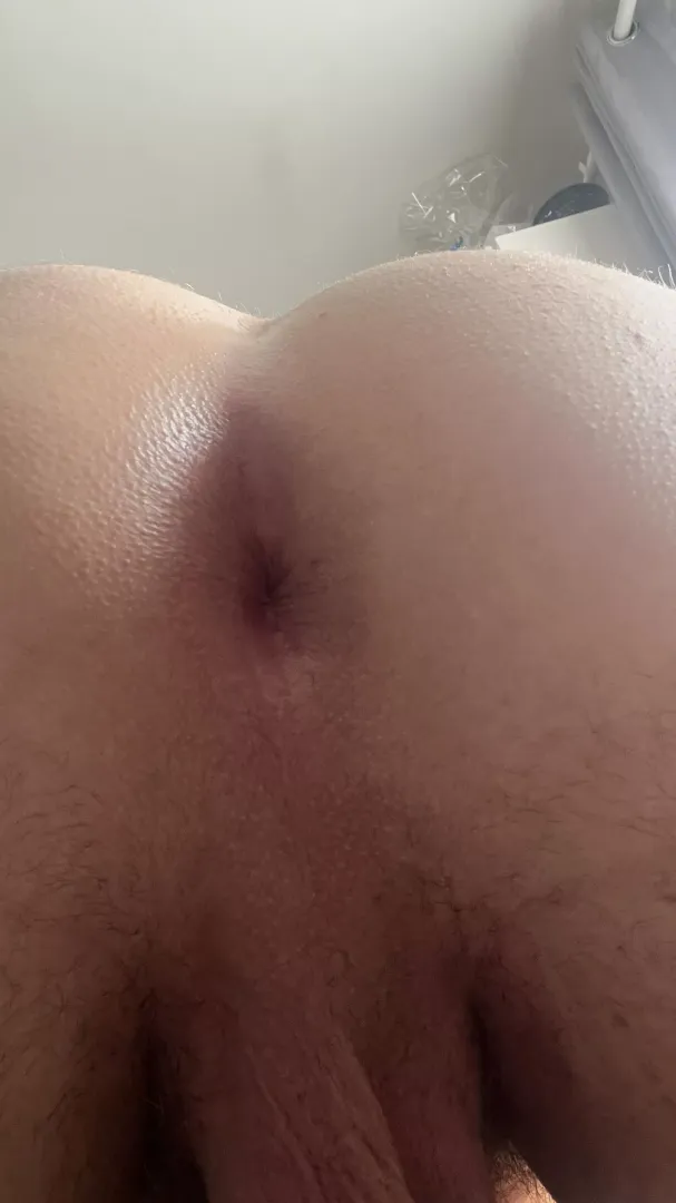 Does it look like a place you’d want to empty your balls? 😜