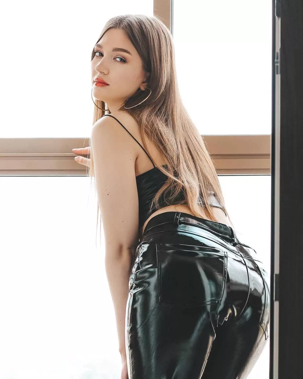 Does it shine well on my butt?