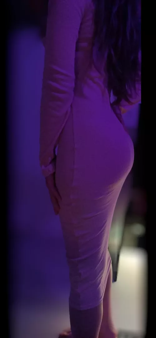 Does my ass look fuckable [f]