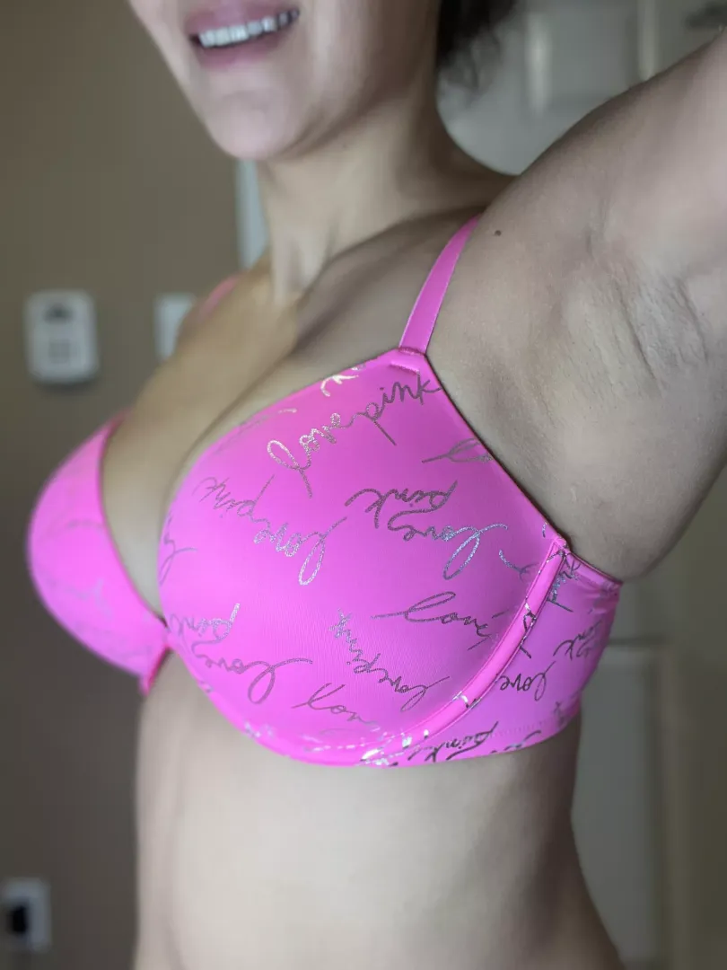 Does my bra compliment my armpit ?