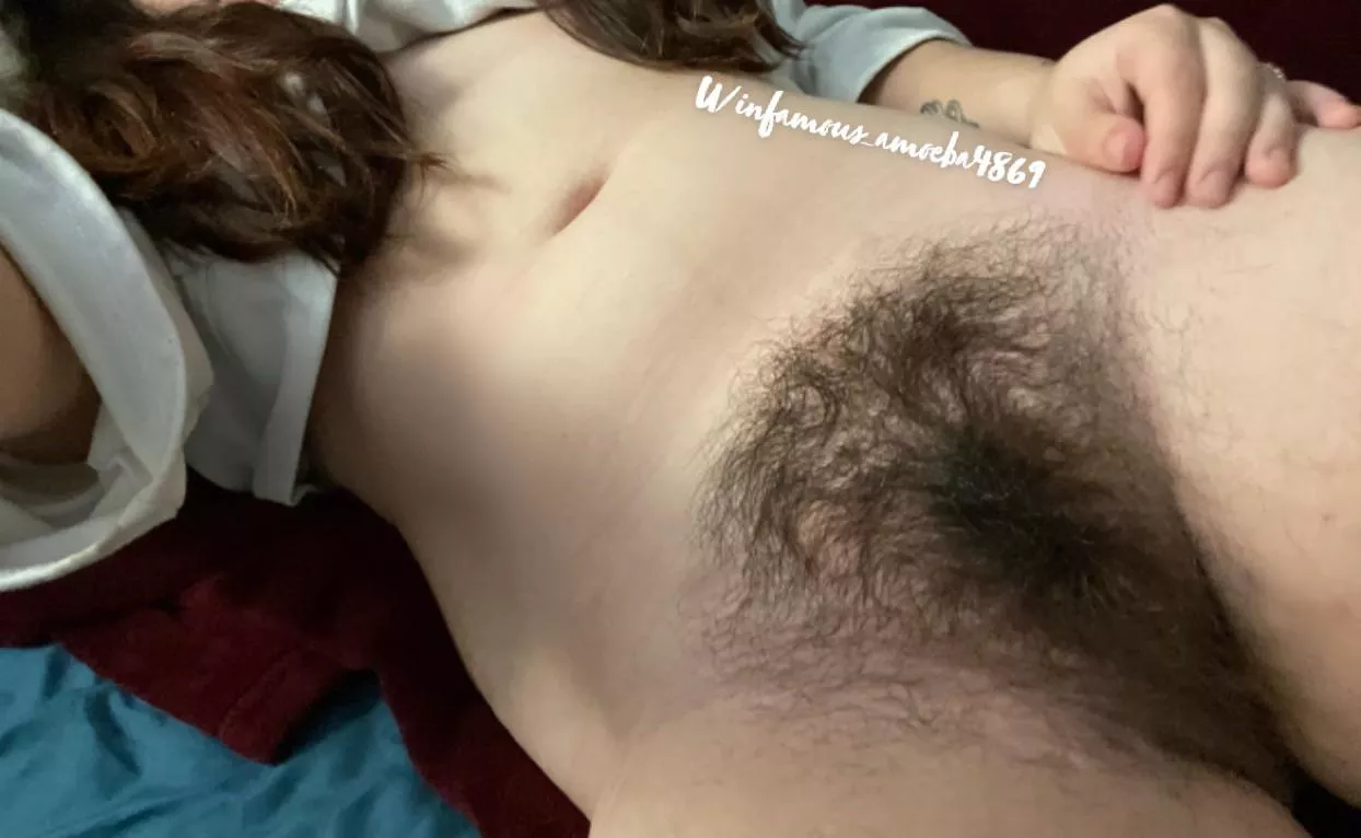 Does my bush turn you ON or OFF? 😻😳 you can be honest..