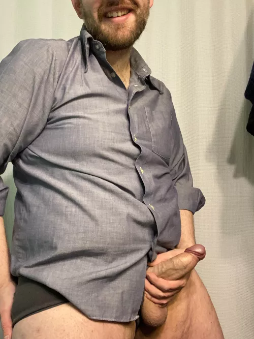 Doing chores always gets me so fucken horny