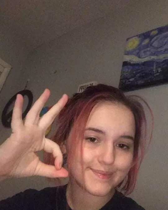 [domme] arrows up let mommy judge and humiliate your tiny thing comment your pathetic size and show mommy the clit to humiliate you deserve nothing more than punishment losers