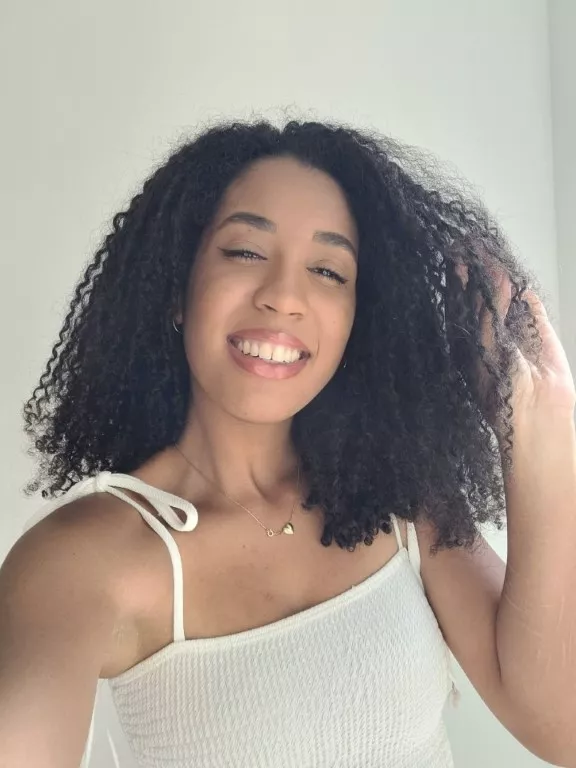 Don't be sad, I'm here to brighten your day