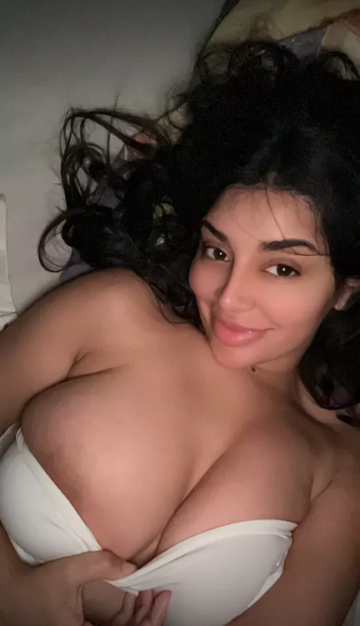 Dont look naughty papi