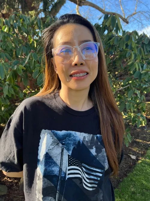 Don't start unless you're going to make sure you add every last drop in my face 💦