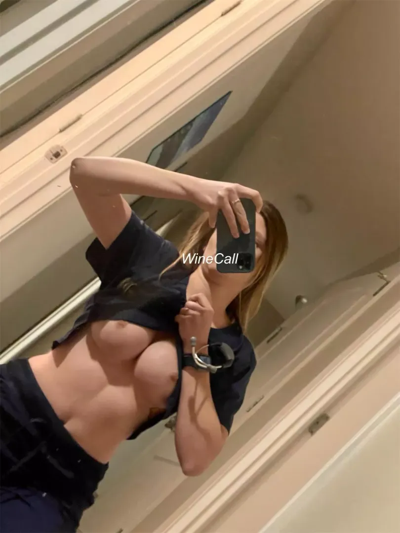 Don’t think I need to put a bra on to work, do you?