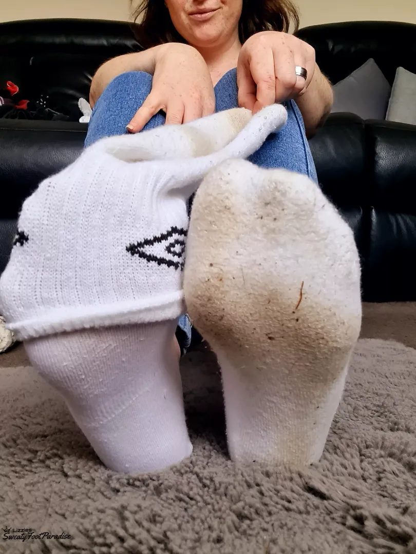 Doubling up for you baby! 😏🥵 Day 5 is smelly smelly! (Selling)