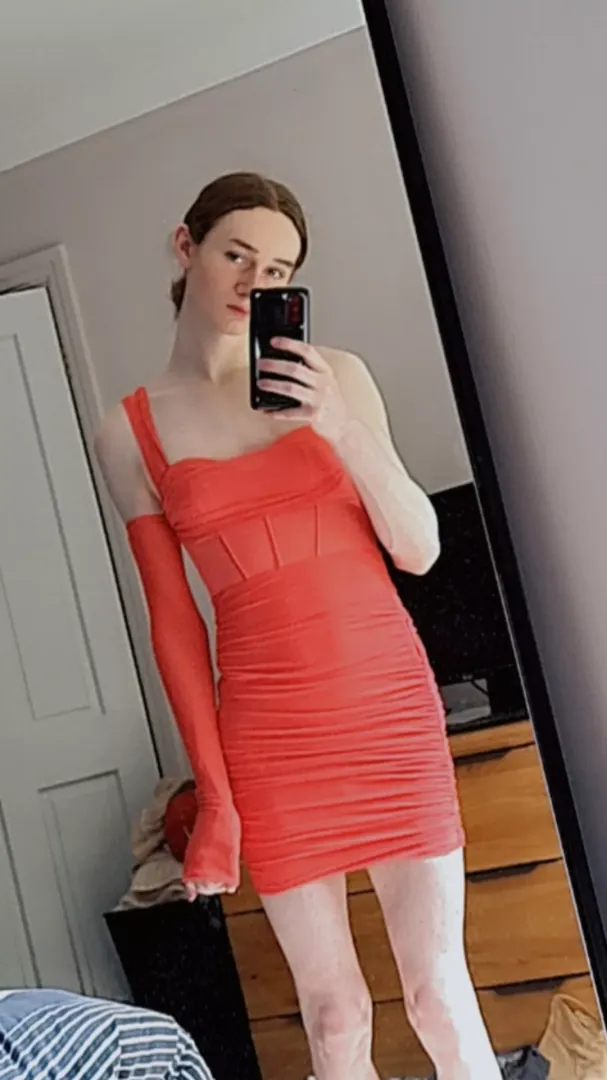 dressing like a girl is so much fun! maybe i should be a girl full time?