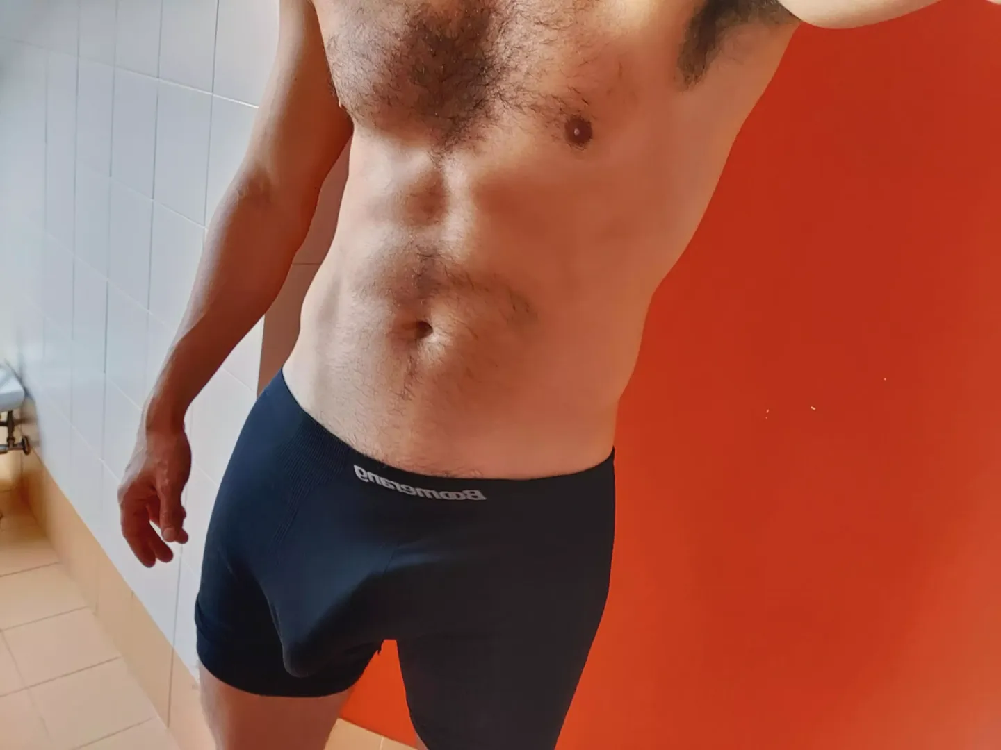 Dressing room fan