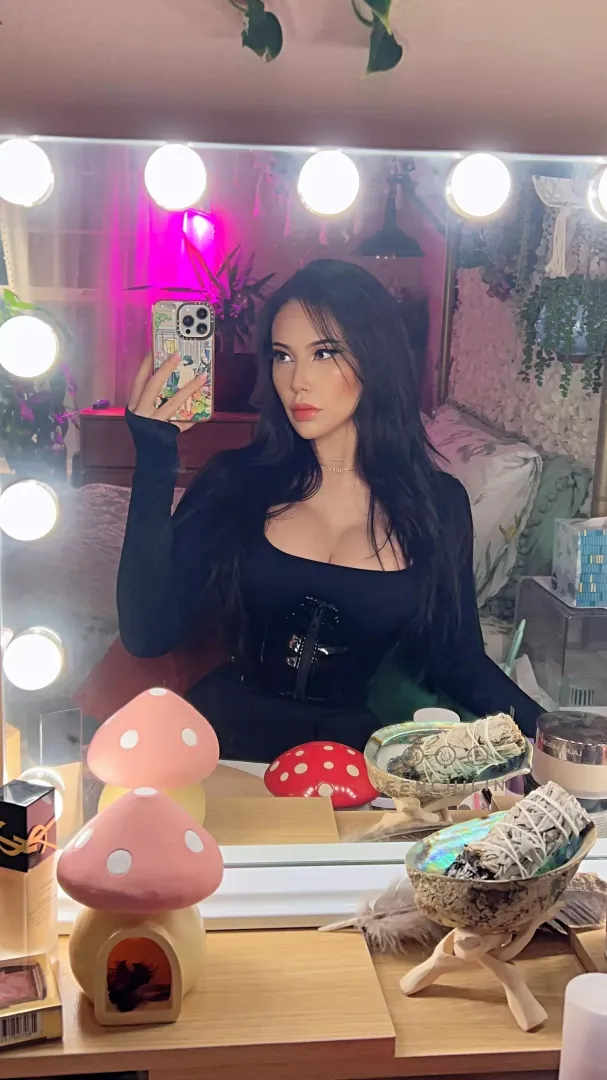 Dressing up like I'm John Wick's girlfriend [oc]