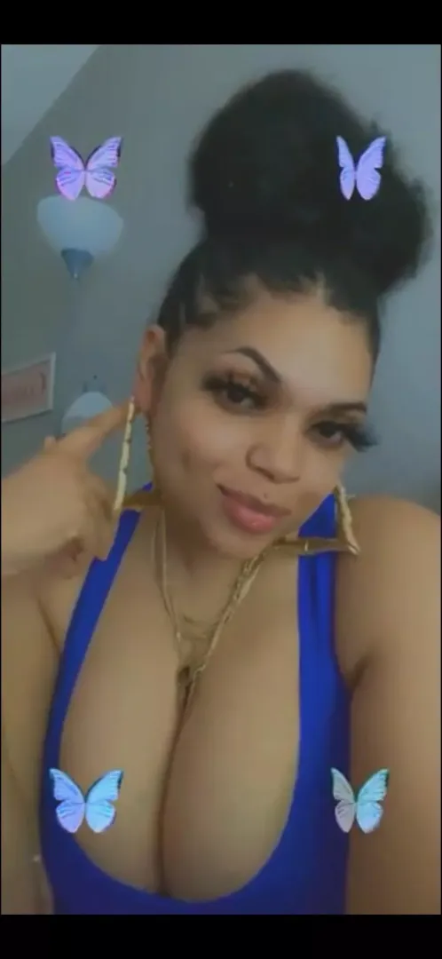 Earrings or nah?