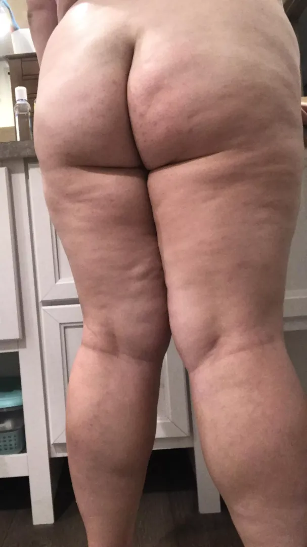Eat me or bend me over- the choice is yours