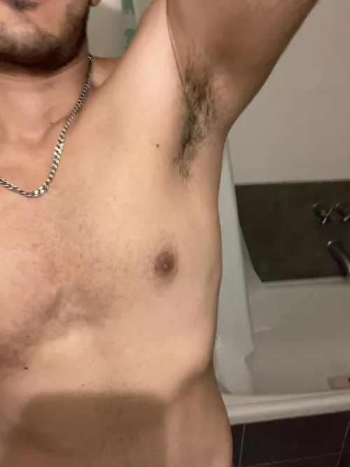 Eat my armpits