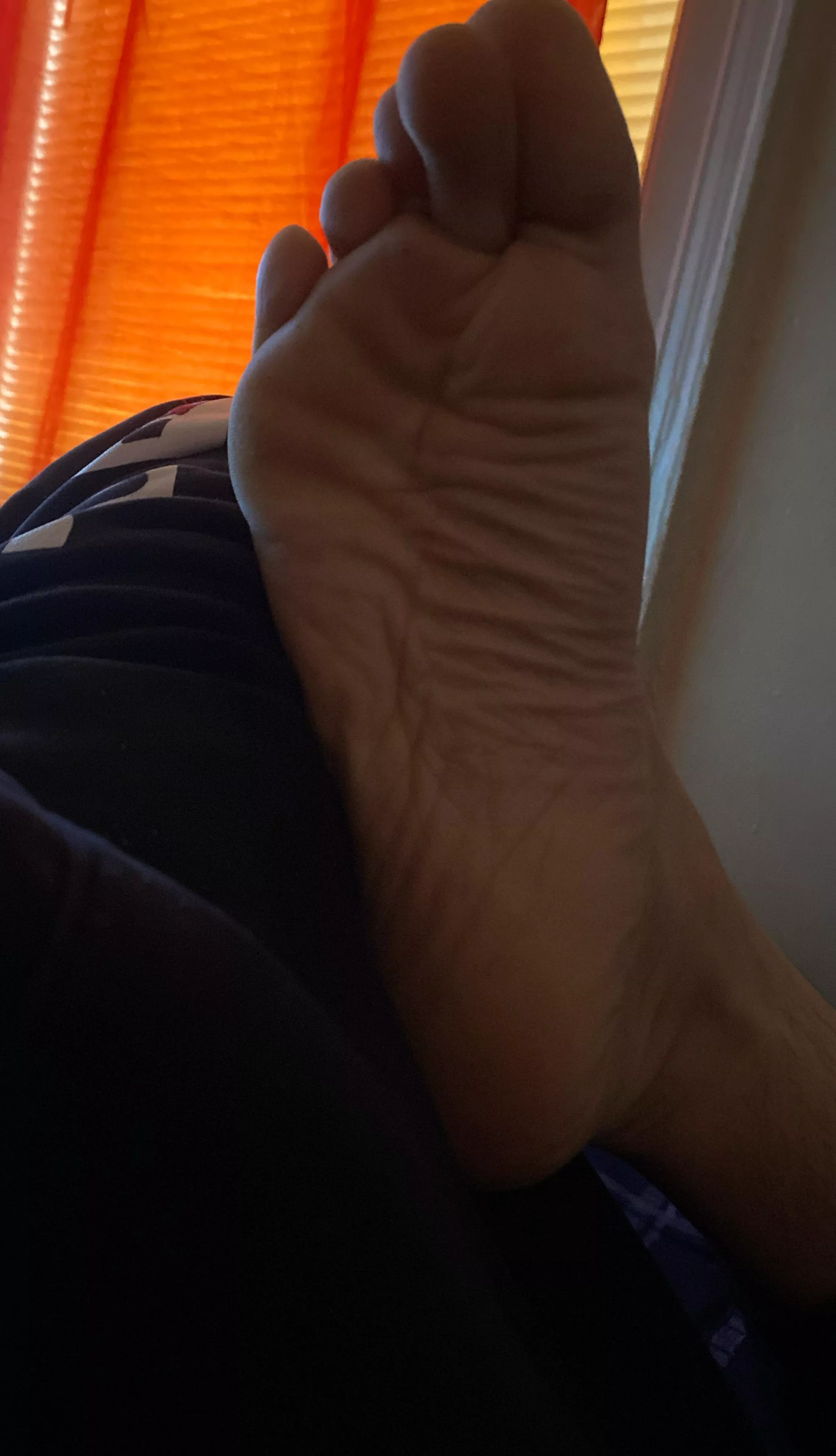 Edging bros hmu bbc preferred these sweet stinky soles can be yours