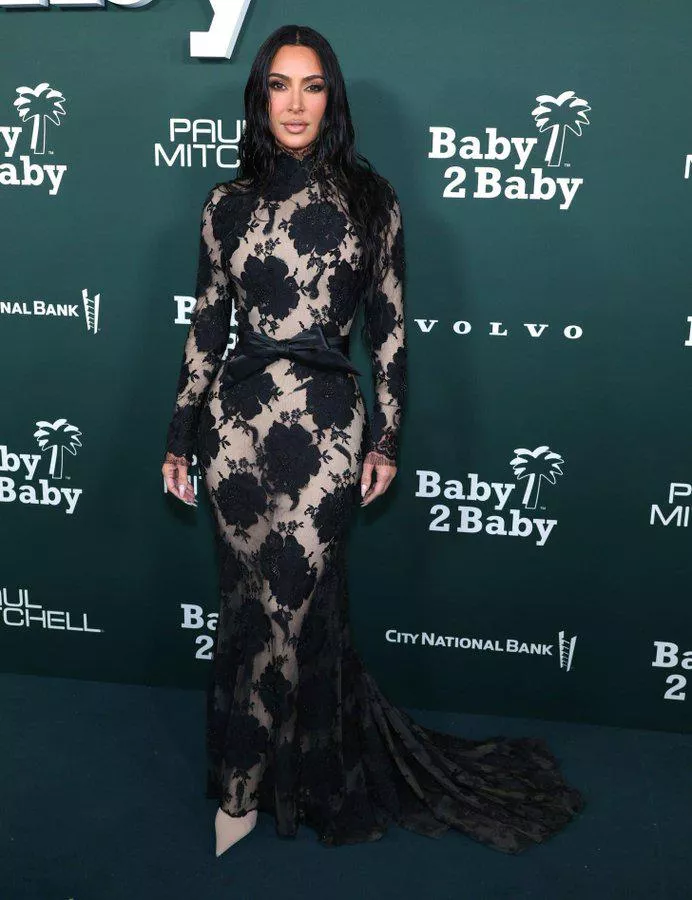 Elegant Kim